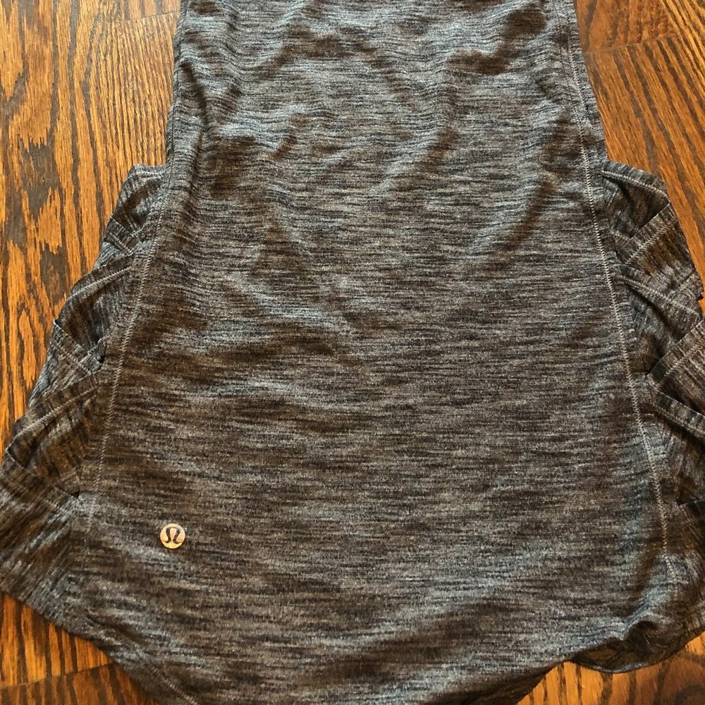 Lululemon Workout top